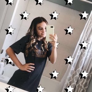 Meet your Posher, Sierra